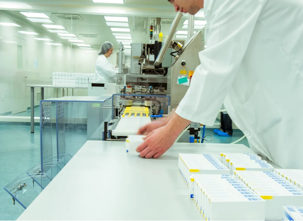 German Pharma SME Reduces Expiry Losses by 28% with ERP, AI Forecasting & Digital Twin Visibility